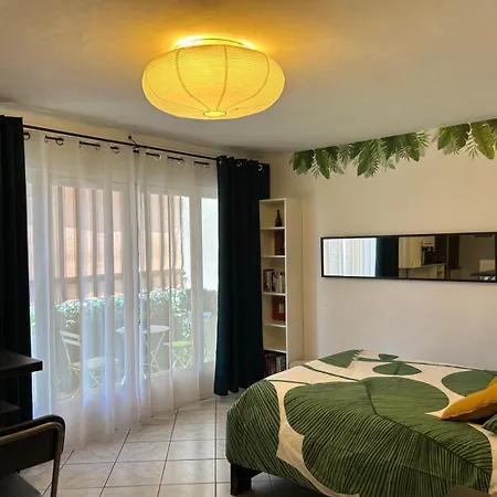 Lägenhet Cosy & Zen Centre Hyères