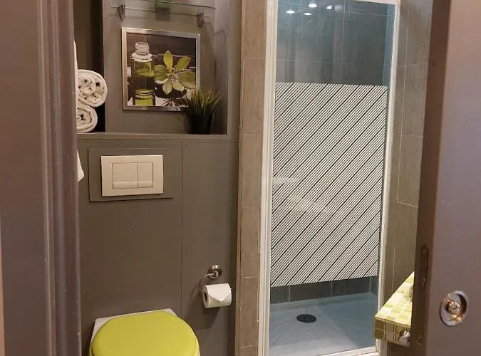 Cosy & Zen Centre Apartment *